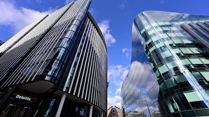 Bên trong trụ sở chính của BIG4 kiểm toán lớn nhất thế giới: Rộng 25.000m2, nhân viên thích ngồi đâu thì ngồi