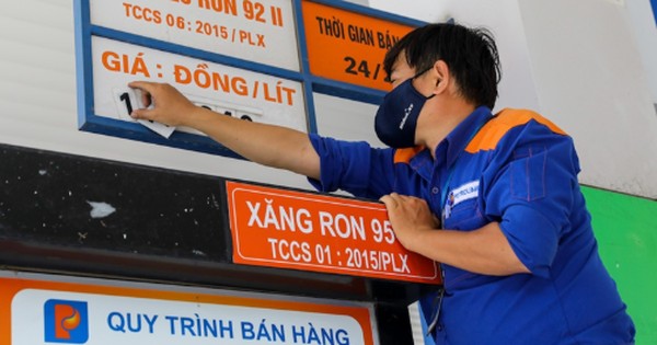 Việt Nam đẩy nhanh triển khai một loại xăng có thể ứng phó với biến động giá dầu thế giới, đưa vào sử dụng càng sớm càng tốt