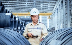 Hòa Phát, Việt Ý, Việt Đức,... lại đồng loạt điều chỉnh giá thép, tăng mạnh nhất từ đầu năm