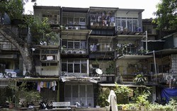 Nhà tập thể cũ Hà Nội giá hàng trăm triệu đồng/m²