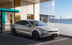 Sedan cỡ E 1,5 tỷ tại Việt Nam vừa có bản nâng cấp tại quê nhà: sạc 5 phút chạy 700km, giá tương đương từ 600 triệu đồng