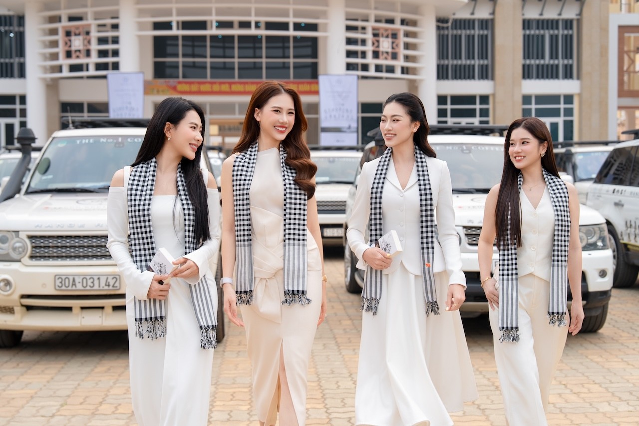 Năng lượng sinh viên vùng cao khiến nghệ sĩ muốn quay lại nhiều lần