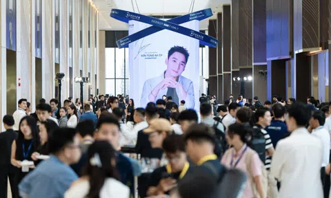 'Bắt tay' với đại sứ Sơn Tùng M-TP, robot mới từ Ecovacs vượt mốc doanh thu triệu đô sau 1 tuần ra mắt