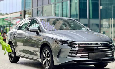 Hồ sơ xe: Tân binh BYD Seal 5 có đủ sức 'thổi làn gió mới' vào phân khúc sedan cỡ C?