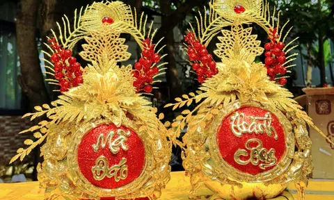 Dừa dát vàng, dừa bonsai linh vật ngựa 'cháy hàng' mùa Tết