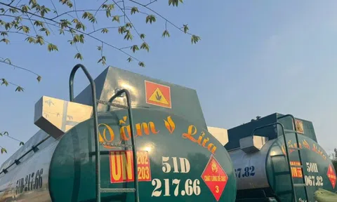 Phát hiện đường dây sản xuất xăng A95 giả quy mô lớn tại TPHCM