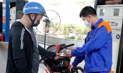 Giá xăng dầu sắp tăng đồng loạt?