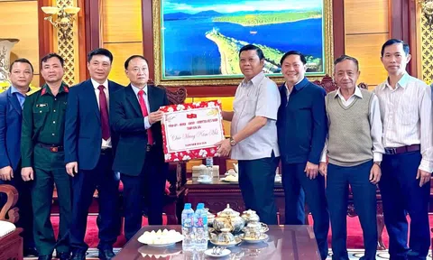 Lãnh đạo tỉnh Gia Lai thăm, chúc Tết Tập đoàn Đức Long Gia Lai