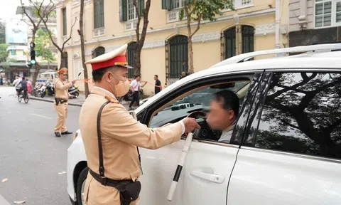 CSGT cả nước ra quân xử lý nồng độ cồn trong ngày mùng 1 Tết