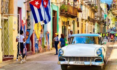 Giữa cơn khủng hoảng điện, Cuba vừa tung "ưu đãi" chưa từng có cho người dân