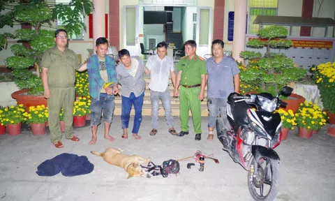 Công an truy đuổi, chặn lối thoát để bắt 2 kẻ trộm chó manh động