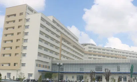 Công an tỉnh Vĩnh Long thông tin vụ hộp bánh phát nổ tại Bệnh viện Đa khoa Trà Vinh