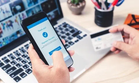 Từ 1/3, Hộ kinh doanh không còn được sử dụng tài khoản cá nhân để nhận tiền bán hàng, luật sư cảnh báo