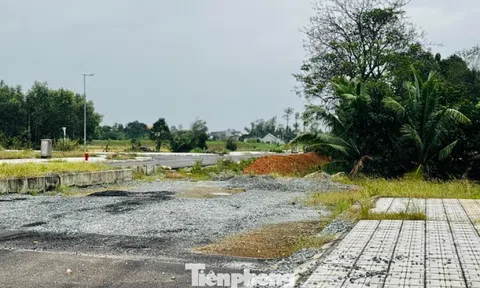 Vướng mặt bằng, hai dự án làm đường gần 4.200 tỷ đồng ở Quảng Ngãi thi công ì ạch