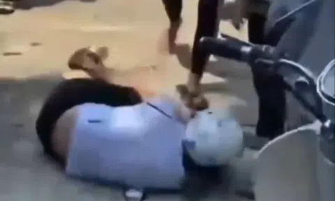 Xác minh clip nam sinh lớp 10 bị đánh hội đồng ở Phú Quốc