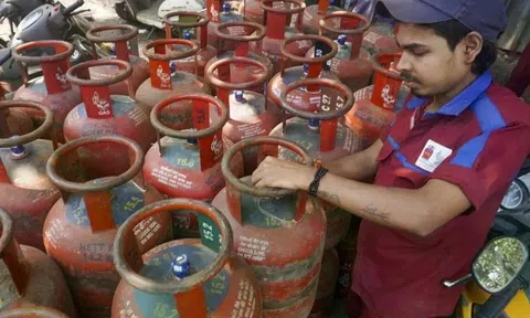 Căng thẳng Iran: Hàng hóa xuất khẩu đình trệ, nhà máy, nhà hàng tại một quốc gia châu Á phải tạm dừng vì thiếu khí đốt