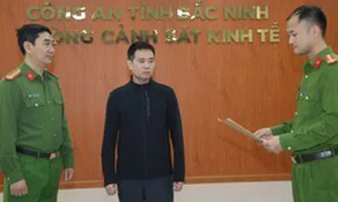 Tạm giam chủ cơ sở làm giấm ăn giả bằng ‘axit axetic pha nước lã’ ở Bắc Ninh