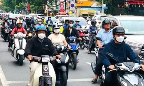 Dự báo thời tiết hôm nay tại TPHCM và Nam Bộ: Cần chú ý 2 thời điểm trưa và chiều