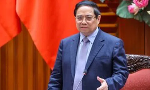 Thủ tướng: Duy trì hoạt động bán xăng dầu thường xuyên, đúng giá niêm yết