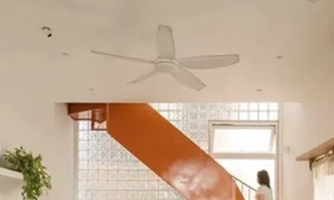 Ngôi nhà trẻ trung với nhiều sắc màu phối trộn