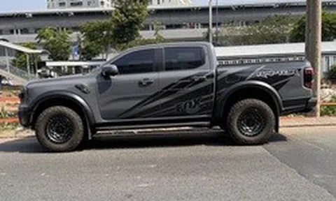 Không khỏi ngỡ ngàng trước thị trường xe bán tải, nhiều người đang tìm đủ mọi cách bán xe