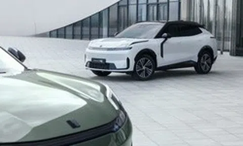 Ôtô Hybrid thế hệ mới: Lynk & Co 08 tạo trải nghiệm điện hóa toàn diện