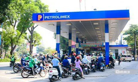 Giảm hàng loạt loại thuế xăng dầu về 0 để bình ổn giá