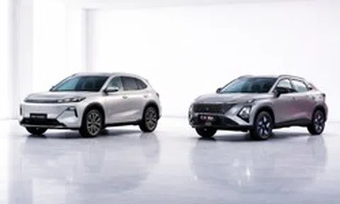 Xe hybrid ở Việt Nam từ giá 'hết hồn' thành cạnh tranh 'hết ga hết số' - điều gì xảy ra?