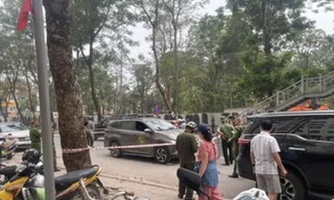 Tài xế ô tô công nghệ bị khách tấn công trên xe