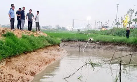 Phát hiện thi thể nam thanh niên tại ao nuôi cá giống