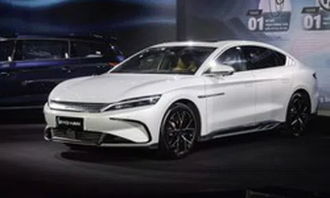 Thăm 1 nhà máy phụ tùng ô tô Trung Quốc, CEO Honda nói thẳng: 'Chúng ta không có cơ hội đối đầu'