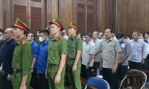 Vụ án khu đất Bến Vân Đồn (TPHCM): Những "giao dịch bí mật"