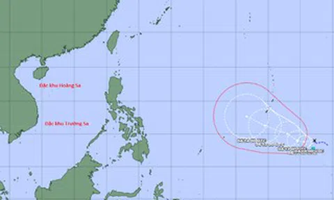 Xuất hiện áp thấp nhiệt đới dự báo mạnh lên thành bão, có vào Biển Đông?