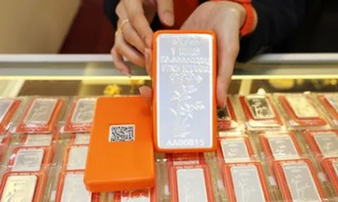 Giá bạc hôm nay 9-4: Bạc SBJ, Ancarat, Phú Quý rớt 3 triệu đồng mỗi kg