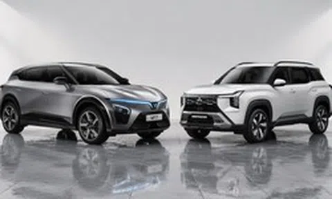 Ngôi 'vua phân khúc' của Mazda CX-5 lung lay dữ dội