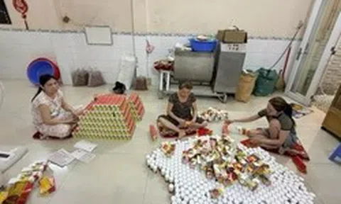 Bắt 'trùm' đường dây thuốc giả tại TPHCM