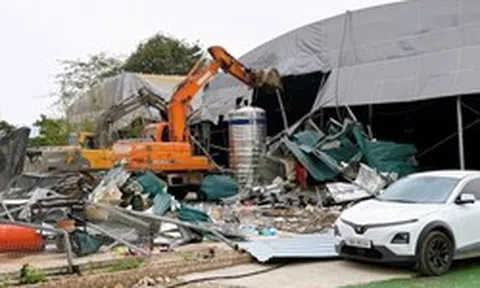 Sân pickleball 6.000m² ở Hà Nội bị tháo dỡ: Chủ cơ sở từng bị phạt 140 triệu đồng