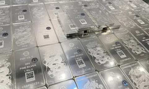 Giá bạc thỏi duy trì trên 80 triệu đồng/kg