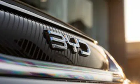 BYD vừa làm một việc lạ tại Việt Nam: Ra mắt bản nâng cấp của một mẫu EV, đi xa hơn nhưng giá rẻ hơn 100 triệu