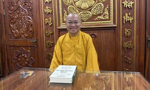 CLIP: Thượng toạ Thích Nhật Từ bác tin đồn bị đột quỵ