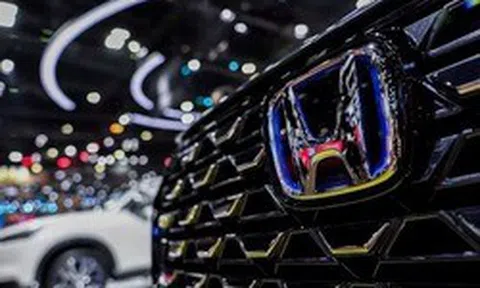 Hết đóng cửa nhà máy ở Trung Quốc lại dừng bán xe tại Hàn Quốc -  chuyện gì xảy ra với 'ông lớn' ô tô Nhật Bản này?