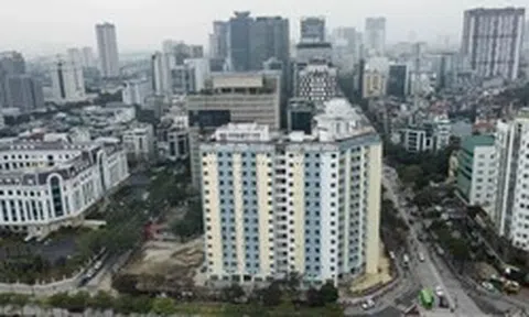 Tận thấy khu 229 căn hộ trên 'đất vàng' bị bỏ hoang vừa được Bí thư Hà Nội yêu cầu 'hồi sinh'