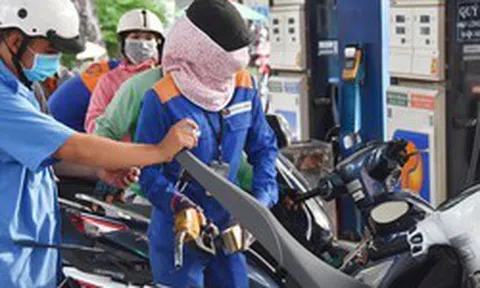 Thông báo thay đổi thời gian điều chỉnh giá xăng dầu