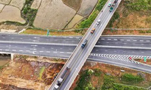 Chính thức vận hành gần 200km cao tốc Bắc- Nam đoạn Quảng Ngãi đến Đắk Lắk