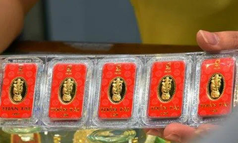 Giá vàng hôm nay, 2-5: Đảo chiều đi xuống