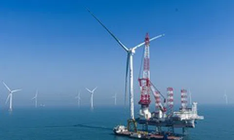 Phát hiện Trung Quốc vận hành khối thép cao hơn 300m mọc giữa biển, hướng tới mục tiêu tối quan trọng