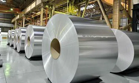 Một ‘cường quốc’ công nghiệp ô tô quen thuộc với người Việt ‘trúng đòn’ vì cú sốc nguyên liệu: Nhôm, nhựa, thép đồng loạt tăng, giá xe có thể nhích thêm hàng trăm USD