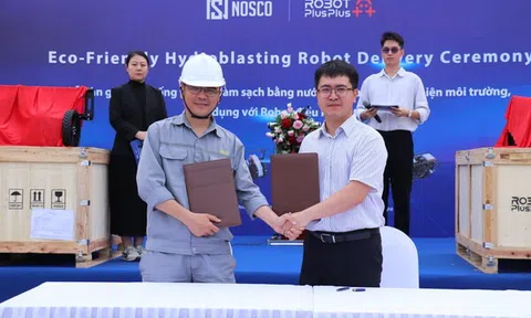 RobotPlusPlus bàn giao robot phun tia nước áp lực cao thân thiện với môi trường cho Nhà máy đóng tàu NOSCO tại Việt Nam