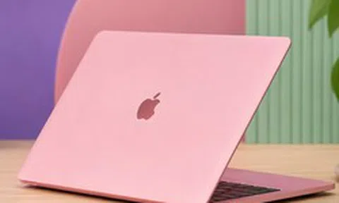 Người dùng mẫu MacBook này cần chú ý ngay kẻo thiệt