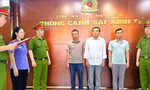 Một nguyên chủ tịch xã và 2 giám đốc doanh nghiệp bị bắt